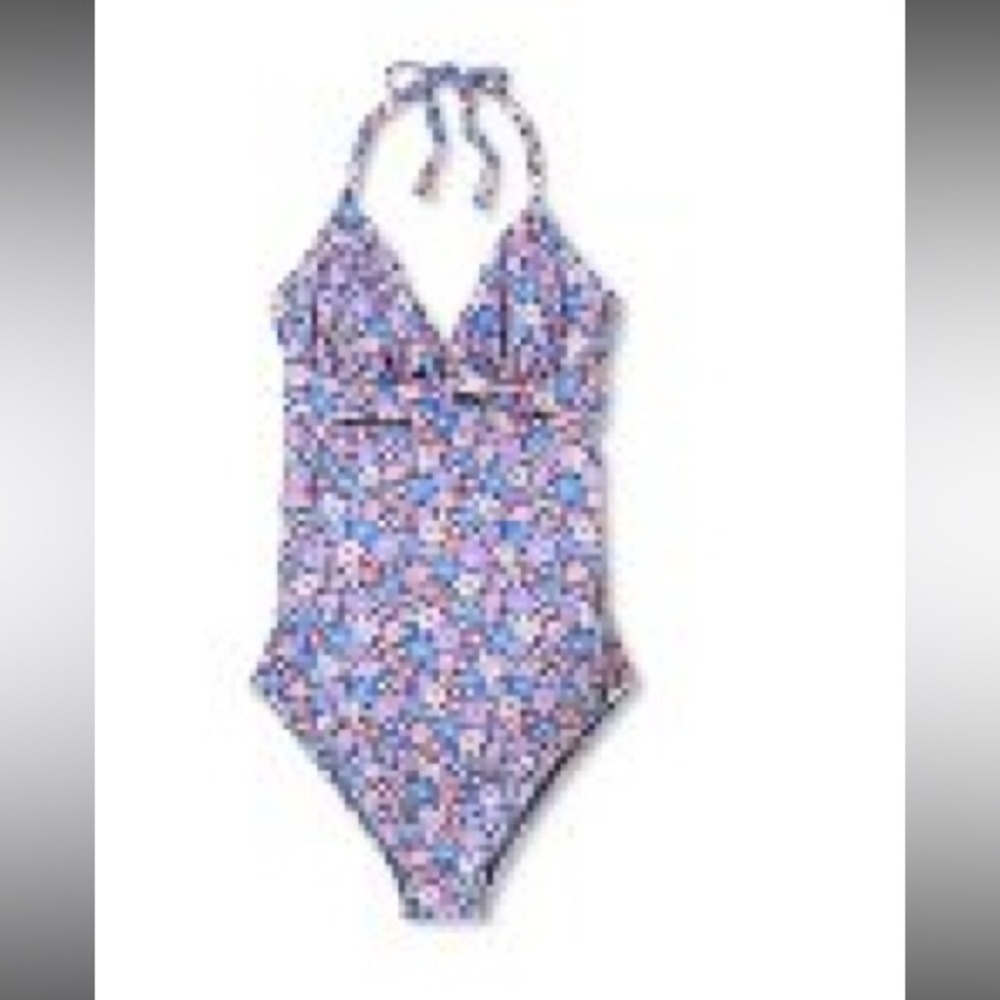 Ingrid & Isabel maternity swimsuit - Picture 3 of 5